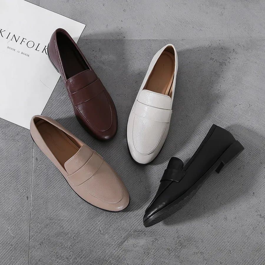 Women's Lace-Up Oxford Shoes, Wide Sizes