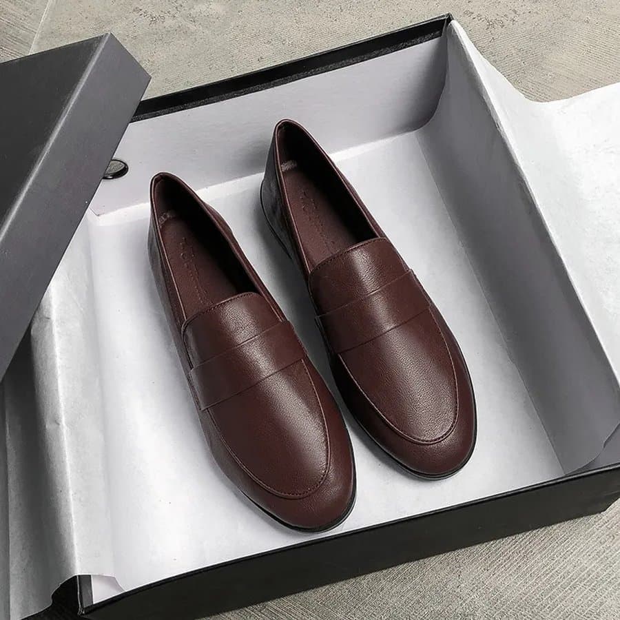 Women's Lace-Up Oxford Shoes, Wide Sizes
