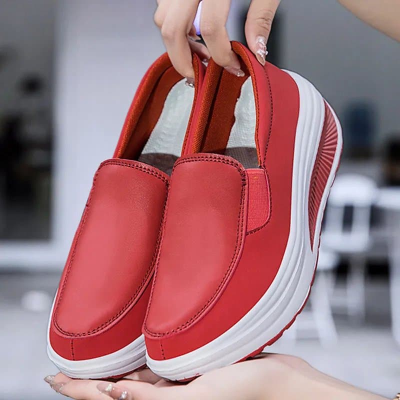 Platform Loafers Chunky Heel — Women's Walking Sneakers