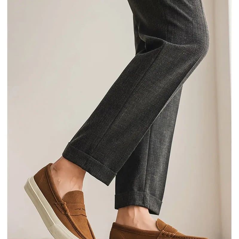 Loafer in black and brown